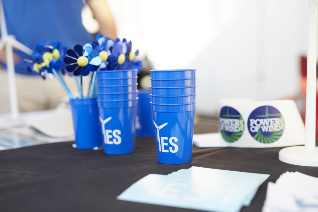 A display at the 2018 Morgan County Fair in Illinois. According to a recent independent phone survey, the majority of Morgan County residents support Apex’s Lincoln Land Wind project, which is in development in the area. The survey suggests that Morgan County residents support the project at a rate of almost four to one, reflecting the results of other recent U.S. polls that overwhelmingly favor renewable energy.